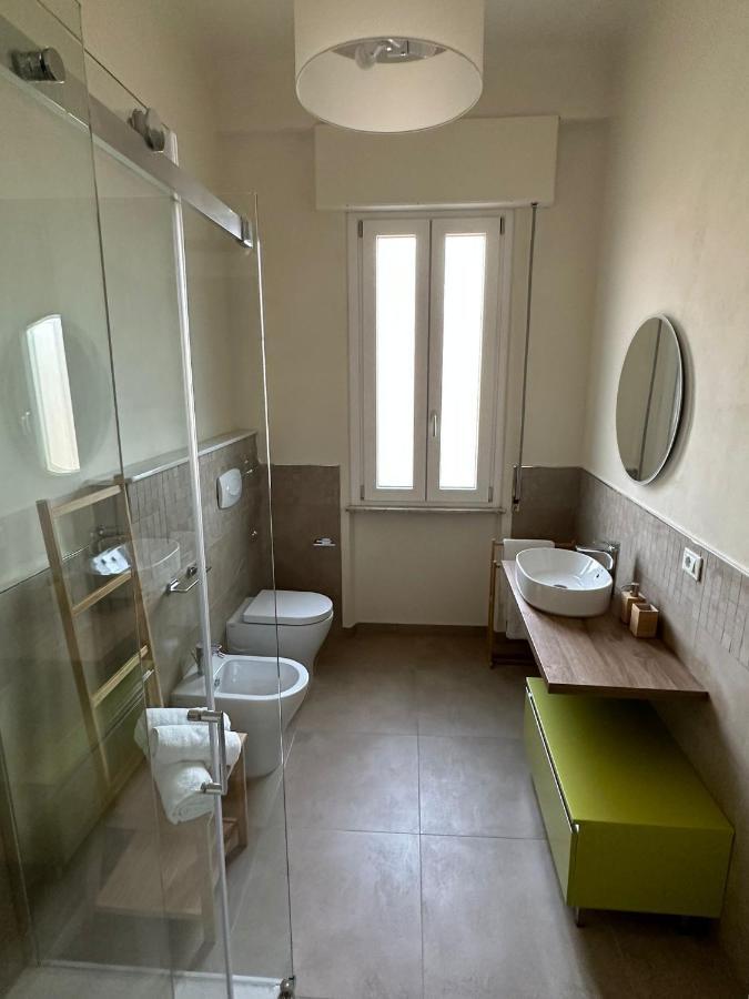 I Santi Apartments Lucca Bagian luar foto